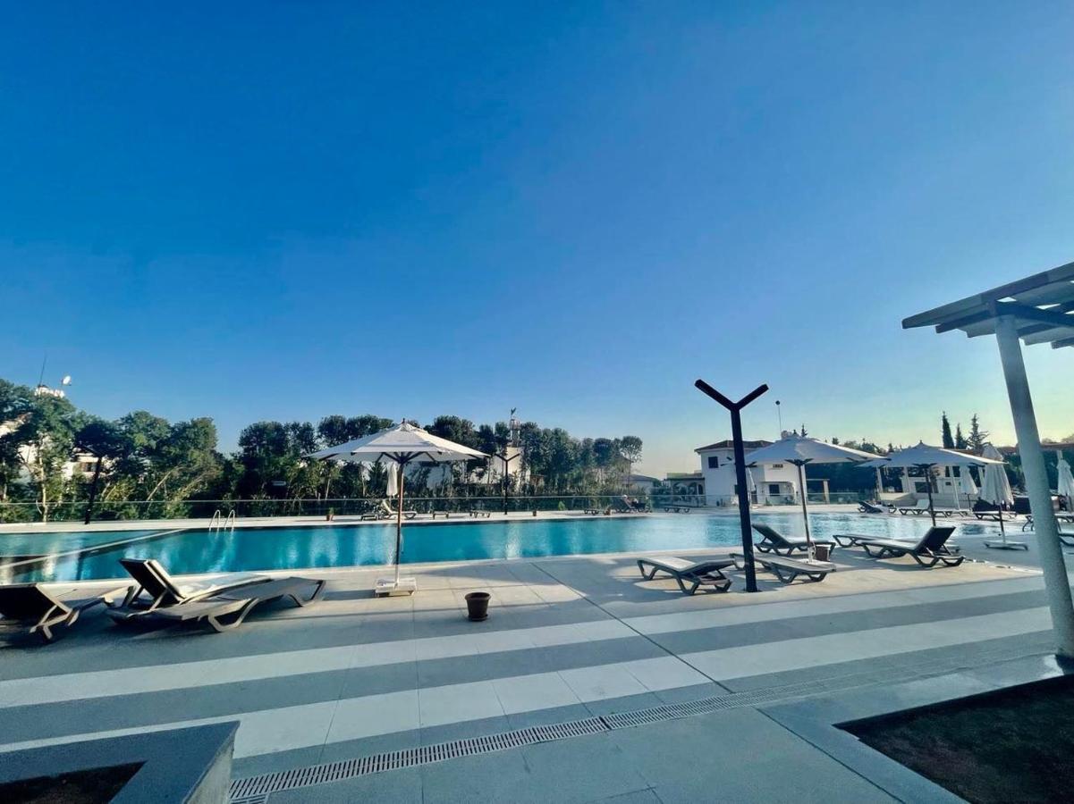 Sea View Suites By The Coast Famagusta (Northern Cyprus) Exterior foto